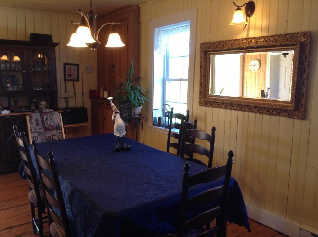 Et Centre De Santé Au Coin De La Berge B&b&wellness Centre 3* Percé